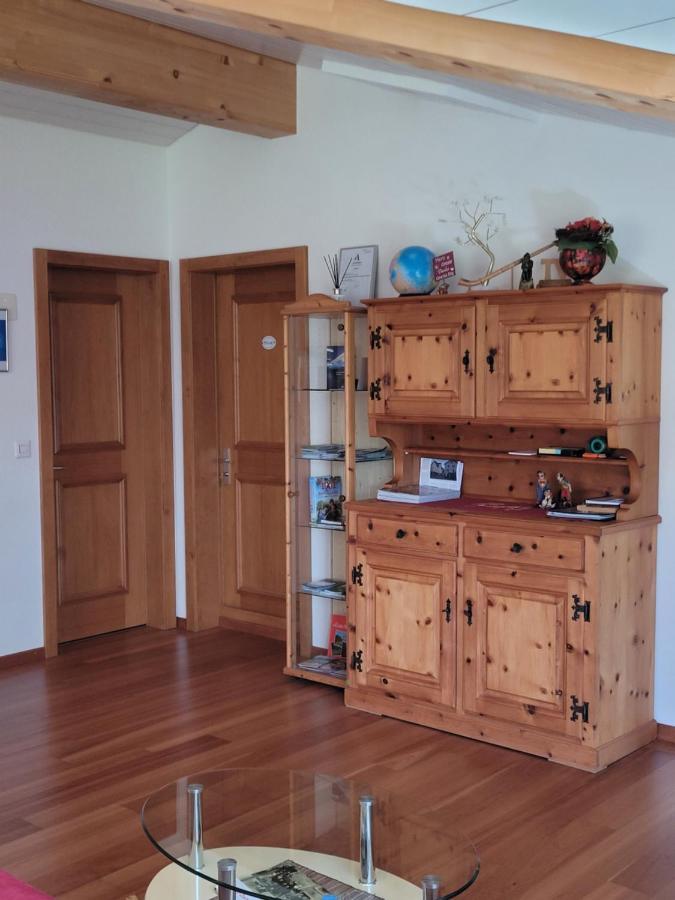 Ferienwohnung Bally Брунен Екстериор снимка