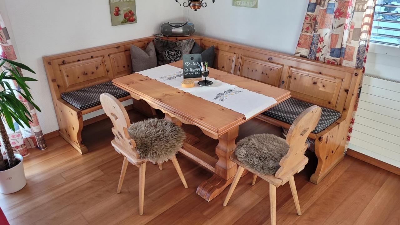 Ferienwohnung Bally Брунен Екстериор снимка